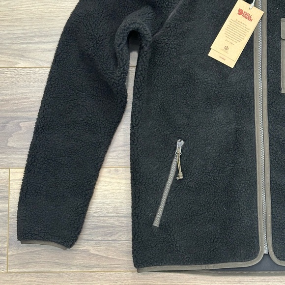 NEW Fjallraven Vardag Pile Fleece in Brown Size Mens Small - Picture 3 of 15